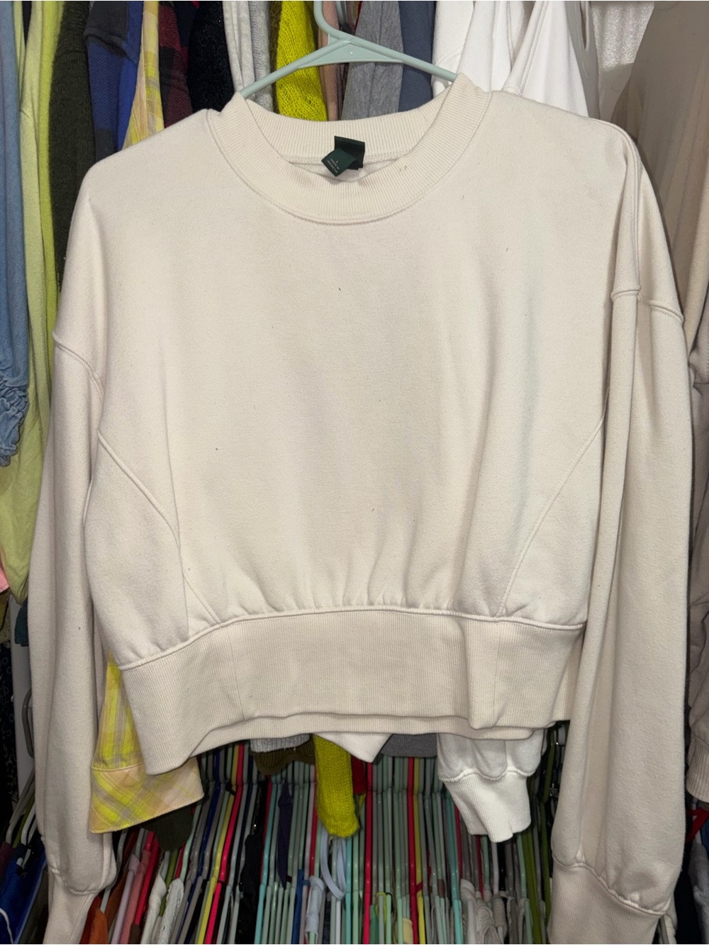 wild fable Cream Cropped Crewneck Sweatshirt